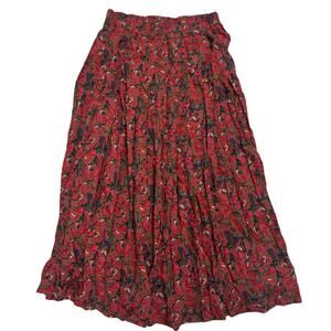 Adorable red floral maxi skirt with the sweetest gathered fit 🌺✨ - Size S